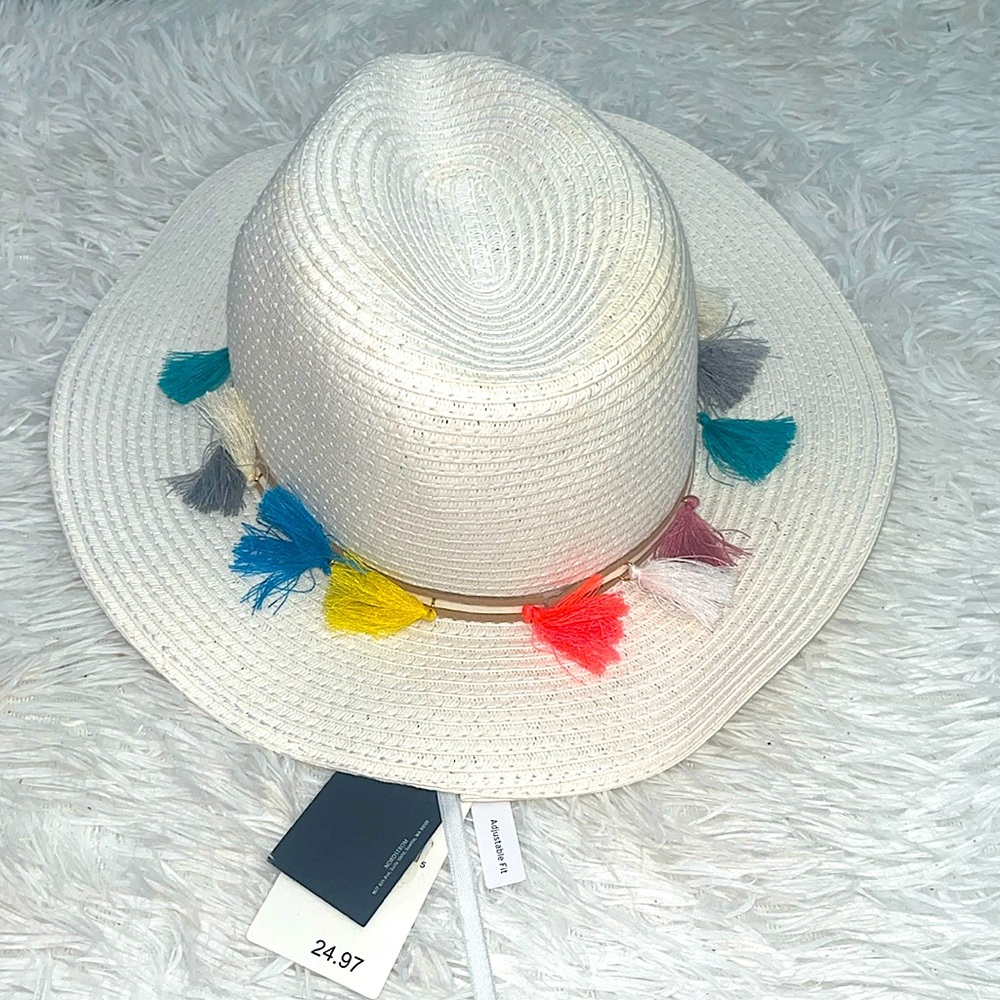 NWT! Free Press Accessories Nordstrom’s Straw Adjustable Sun Hat with Tassels